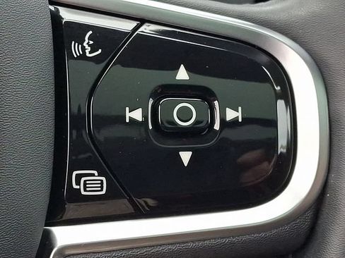 Certified 2023 Volvo XC60 B5 Ultimate w/ Climate Package AWD/4WD image 25