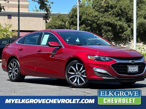 Used 2024 Chevrolet Malibu RS FWD image 1