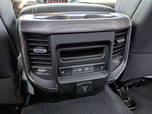 New 2026 RAM 2500 Laramie AWD/4WD image 14