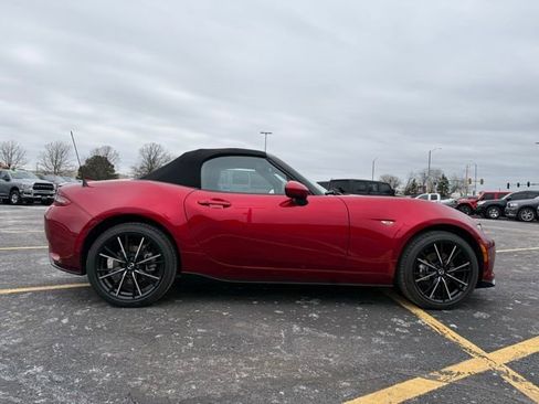 Used 2024 MAZDA MX-5 Miata Grand Touring w/ Appearance Package image 4
