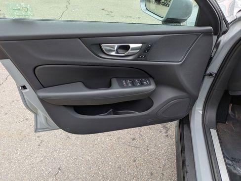 Certified 2025 Volvo V60 B5 Cross Country Plus image 12