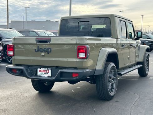 New 2026 Jeep Gladiator Sport image 7