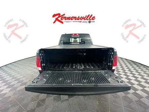 Used 2016 RAM 1500 Lone Star RWD image 28