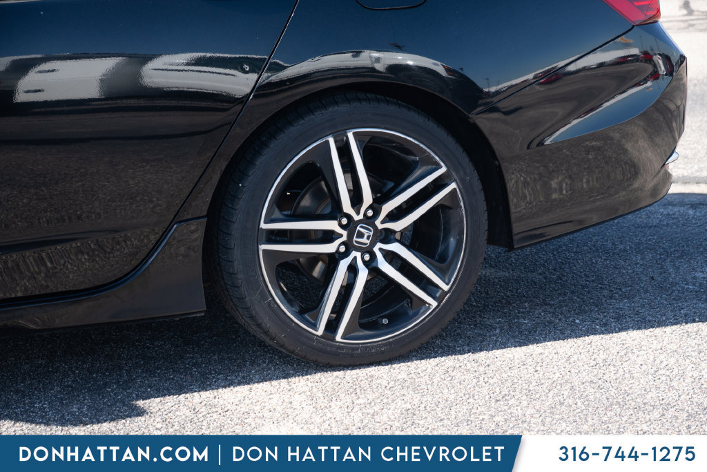 Used 2016 Honda Accord Sport image 31