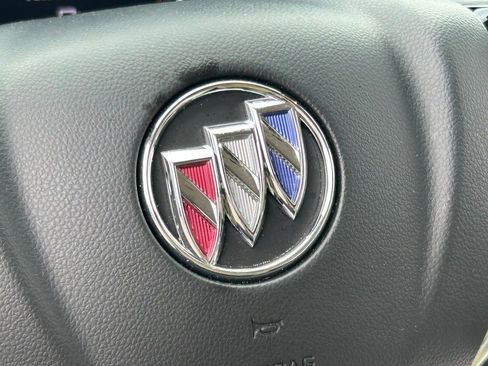 Used 2023 Buick Enclave Essence w/ Experience Buick Package FWD image 22