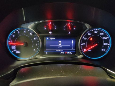 Used 2020 Chevrolet Equinox LT image 23