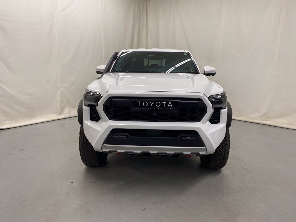 Used 2026 Toyota Tacoma 4x4 Double Cab Hybrid w/ Tow Tech Package image 3