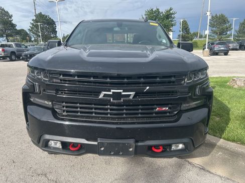 Used 2020 Chevrolet Silverado 1500 LT Trail Boss AWD/4WD image 2