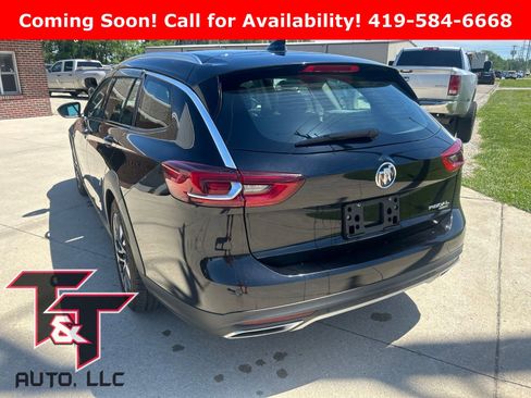 Used 2019 Buick Regal Essence w/ Driver Confidence Package I AWD/4WD image 3