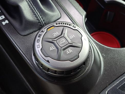 Used 2021 Ford Bronco Wildtrak image 17