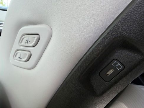 Used 2025 Hyundai Santa Fe Calligraphy AWD/4WD image 14