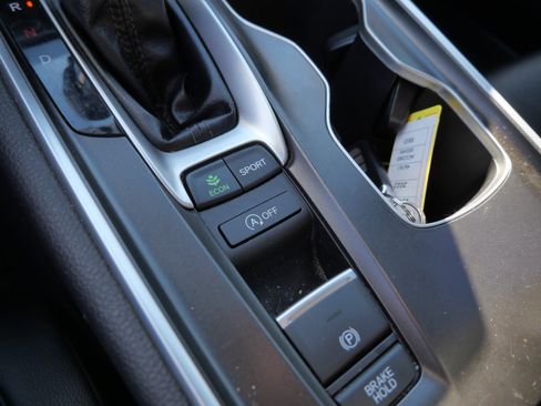 Used 2022 Honda Accord Sport image 32