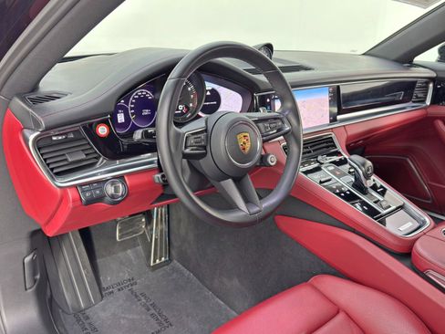 Used 2022 Porsche Panamera 4 w/ Premium Package image 14