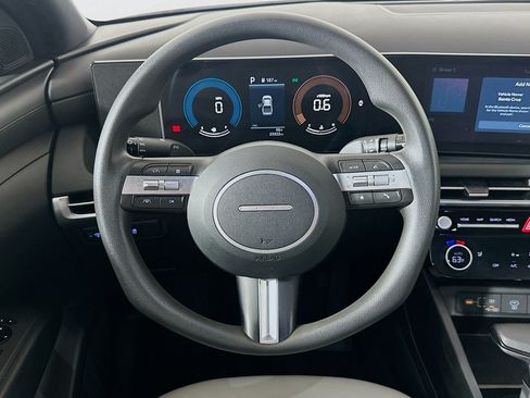 Used 2025 Hyundai Santa Cruz SEL FWD image 18