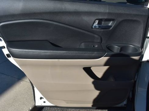 Used 2017 Honda Pilot EX-L image 38