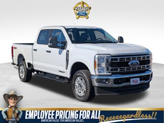 New 2026 Ford F250 XLT w/ FX4 Off-Road Package AWD/4WD video 1