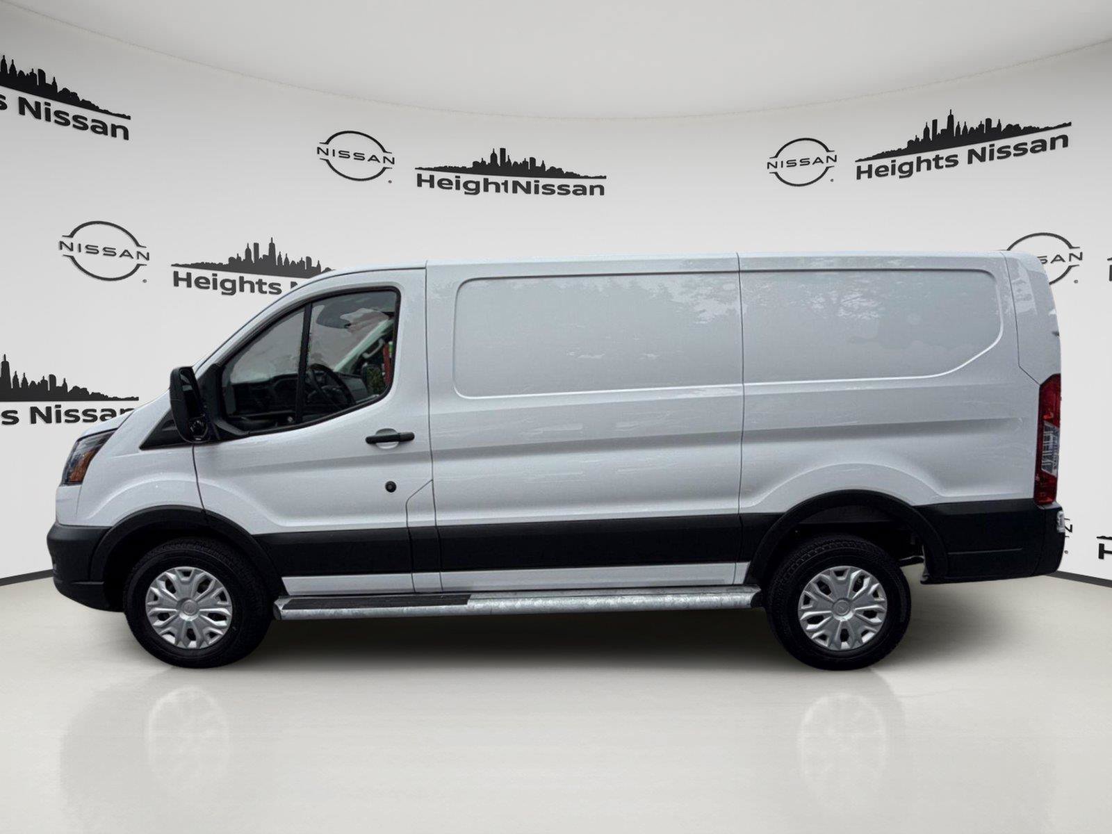 Used 2025 Ford Transit 250 Low Roof w/ Exterior Upgrade Package RWD image 2