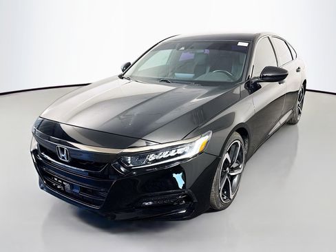 Used 2020 Honda Accord Sport image 4