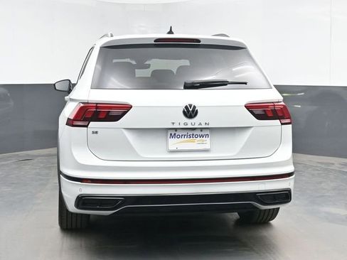 Used 2022 Volkswagen Tiguan SE R-Line FWD image 13