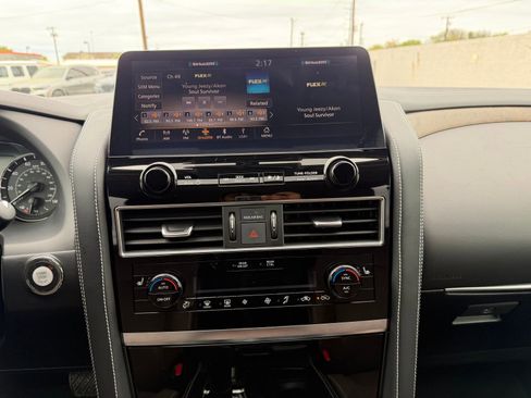 Used 2023 INFINITI QX80 Premium Select w/ Cargo Package image 15