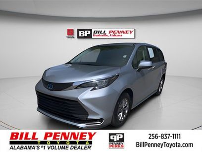 Used 2024 Toyota Sienna LE