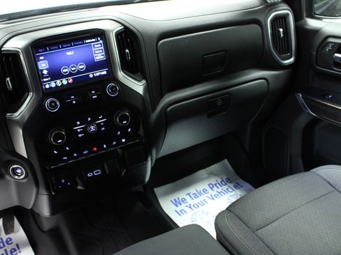 Used 2020 Chevrolet Silverado 1500 LT w/ All-Star Edition image 19
