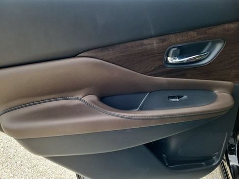 Certified 2020 Nissan Murano Platinum FWD image 14