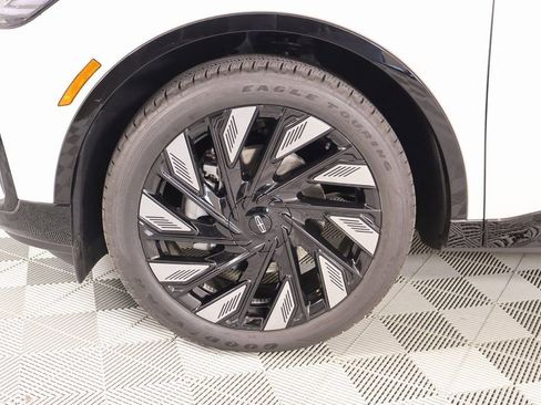 New 2026 Lincoln Nautilus Reserve w/ Jet Appearance Package image 19