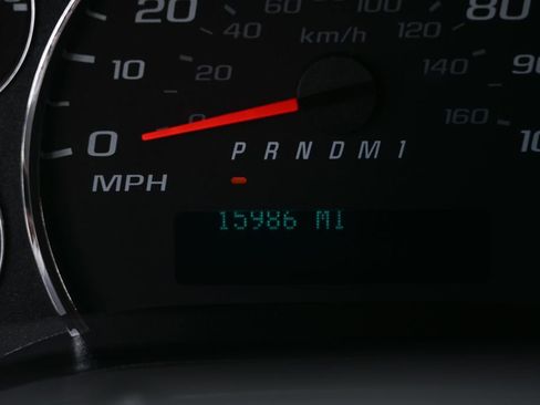 Used 2025 Chevrolet Express 2500 w/ Driver Convenience Package RWD image 12