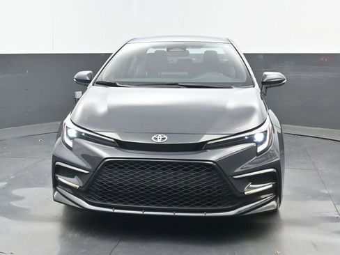 Used 2025 Toyota Corolla SE image 18