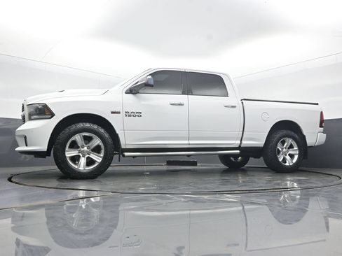Used 2015 RAM 1500 Sport AWD/4WD image 45