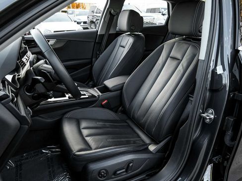 Used 2020 Audi A4 2.0T Premium w/ Convenience Package image 31