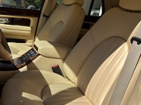 Used 2001 Bentley Arnage Red Label image 18