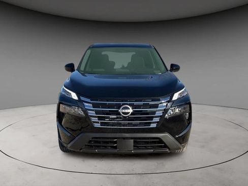 Certified 2026 Nissan Rogue SV AWD/4WD image 16