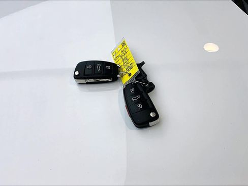 Certified 2023 Audi Q3 2.0T Premium w/ Convenience Package image 15