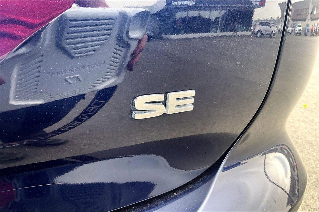 Used 2025 Mitsubishi Outlander SE AWD/4WD image 8