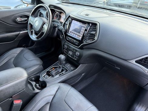 Used 2021 Jeep Cherokee Limited AWD/4WD image 17