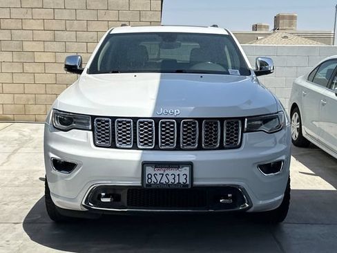 Certified 2021 Jeep Grand Cherokee Overland AWD/4WD image 2