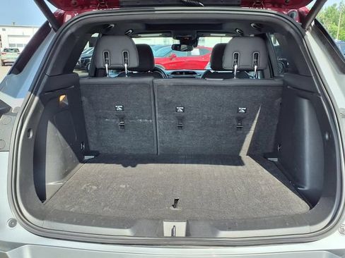 Used 2023 Chevrolet TrailBlazer RS w/ Sun and Liftgate Package FWD image 22