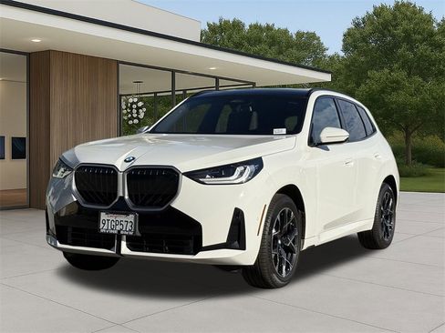Used 2025 BMW X3 xDrive30i w/ M Sport Package image 2