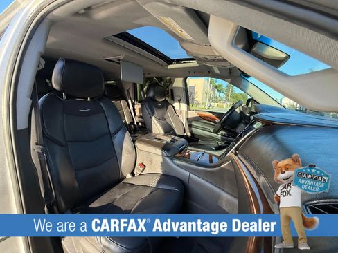 Used 2016 Cadillac Escalade Premium RWD image 35