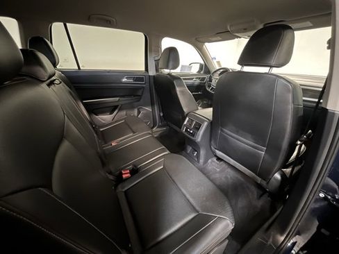 Used 2019 Volkswagen Atlas SE image 12