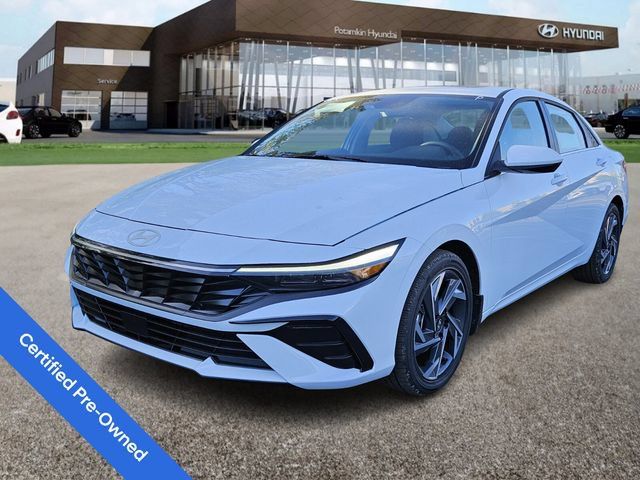 Certified 2025 Hyundai Elantra SEL FWD image 1