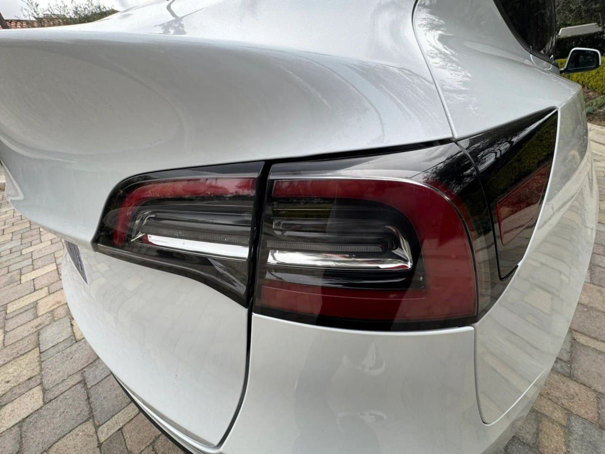 Used 2023 Tesla Model Y Long Range AWD/4WD image 34