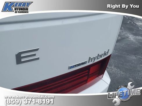 New 2026 Hyundai Santa Fe SE AWD/4WD image 7
