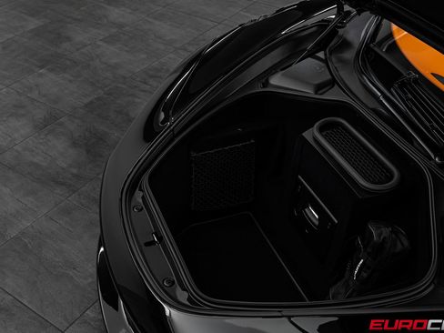 Used 2022 McLaren 765LT RWD image 13