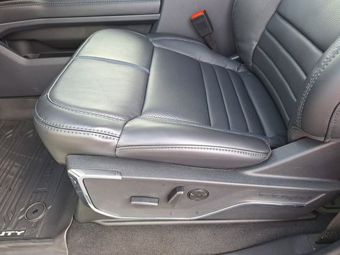 New 2026 Ford F250 Platinum image 6