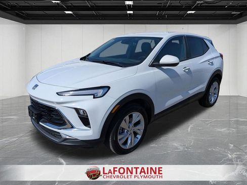 Certified 2025 Buick Encore GX Preferred FWD image 1