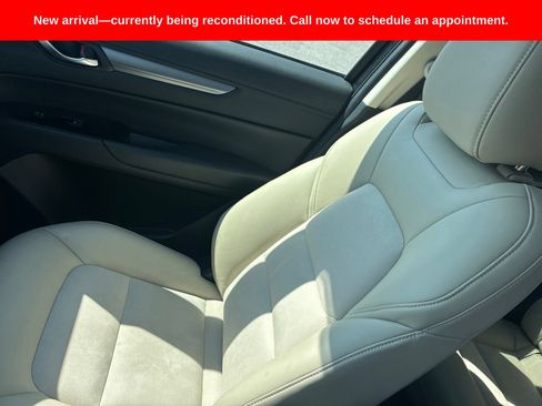 Used 2018 MAZDA CX-5 Touring w/ Preferred Equipment Package FWD image 14