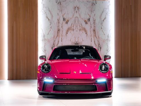 Used 2022 Porsche 911 GT3 RWD image 2